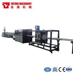 Machine d'extrusion de conduites d'eau en plastique PVC