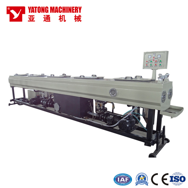Machine d'extrusion de tuyaux de filetage en PVC de 16 à 63 mm